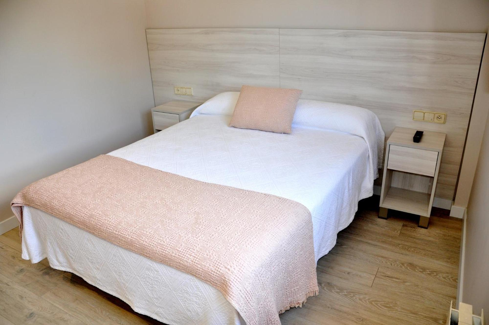 Hostal Paz Gondomar Ngoại thất bức ảnh