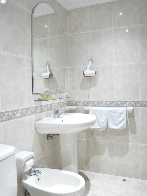 Hostal Paz Gondomar Phòng bức ảnh
