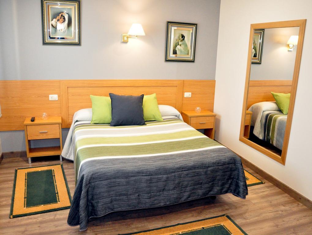 Hostal Paz Gondomar Ngoại thất bức ảnh